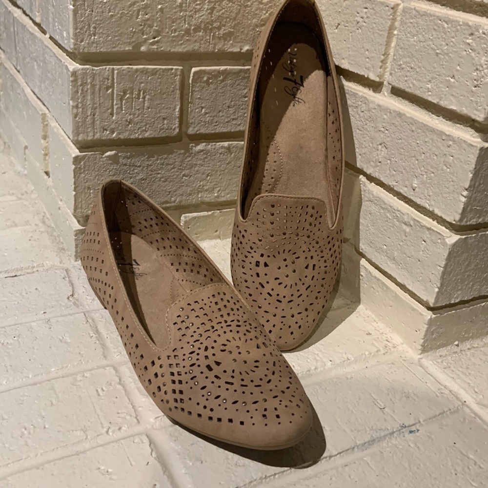 Lightweight Flats